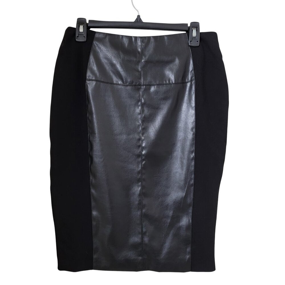 Carmen Marc Valvo Size 6 Black Pencil Skirt, Faux Leather Front Panel